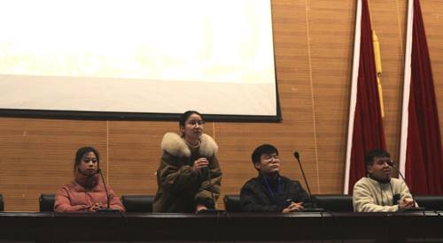 http://www.hjnu.edu.cn:8080/_vsl/C5EF8C6EF9FF25441453019CC578E62D/9CF131F7/E23E